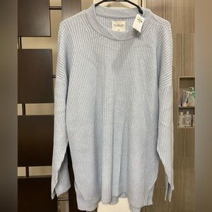 NWT Abercrombie & Fitch LuxeLoft Oversized Crew Sweater